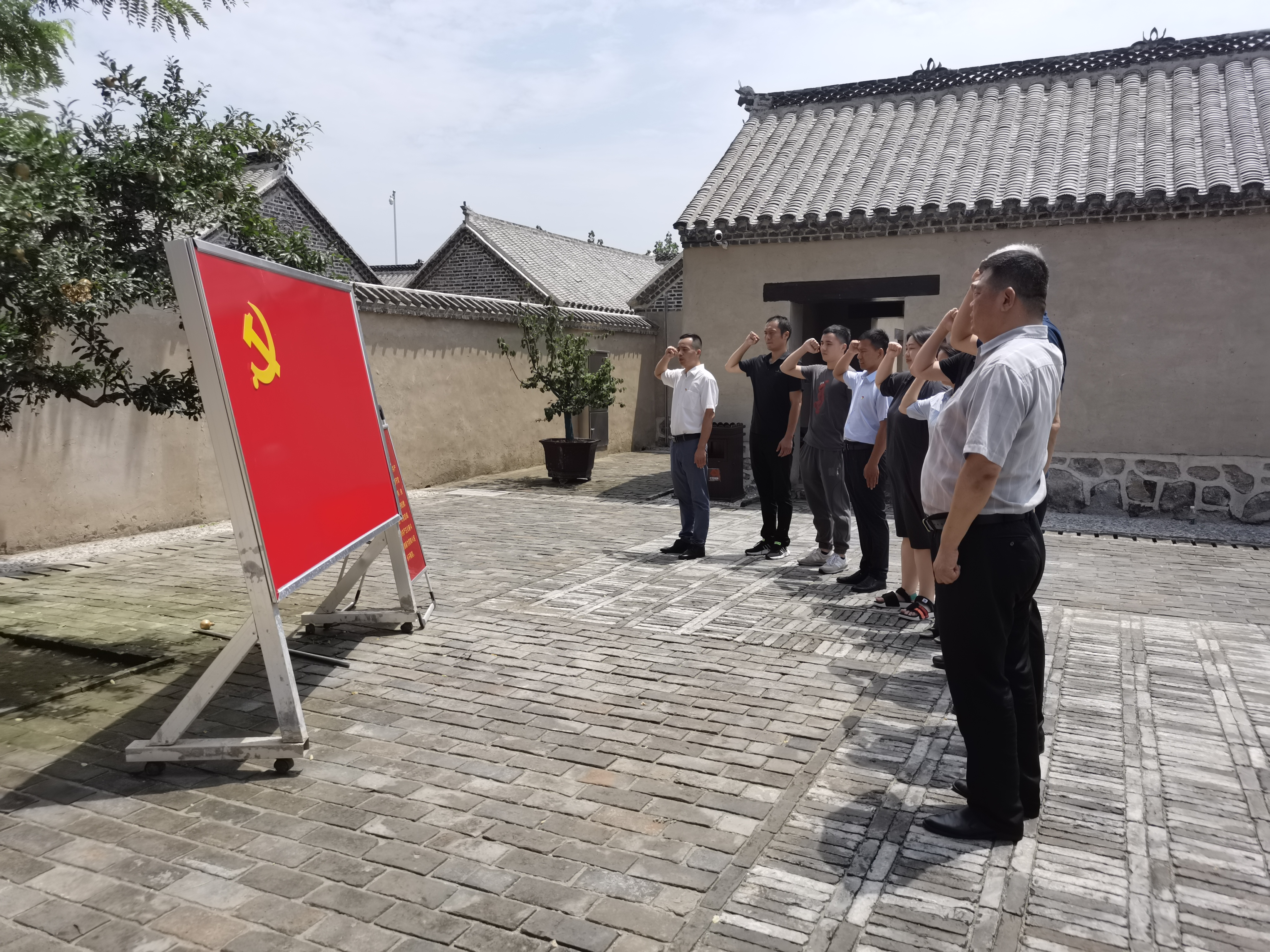 微信图片1.jpg